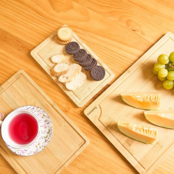 Set of 3 Wooden Chopping Boards With Stand